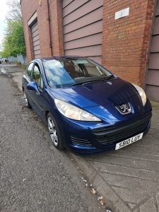 Peugeot 207  1.4 Benzyna